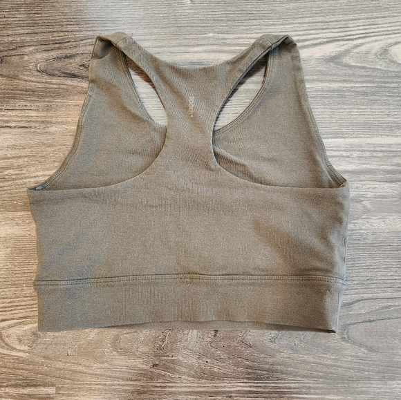 LAST CHANCE Boody Motivate Longline Sports Bra - Olive Green - Size M - Picture 2 of 5